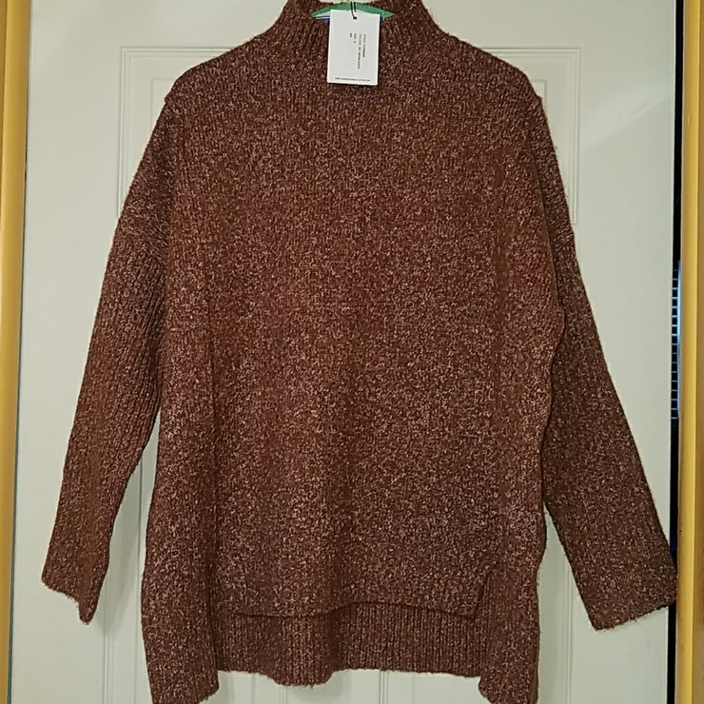 John & Jenn marled brown sweater-Med.